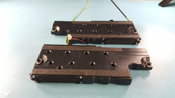 Samsung BN96-25565B Speaker Set - Image 2