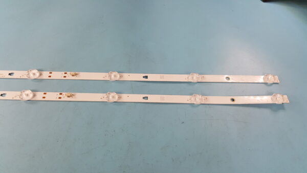 Vizio LED32D06-ZC62AG-04D LED Backlight Strip Set (2) - Image 3
