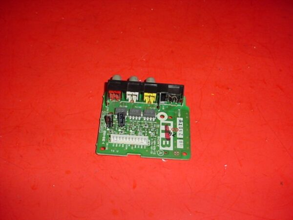 Sony KV-32HS500 HB Board PN: 1-684-696-13