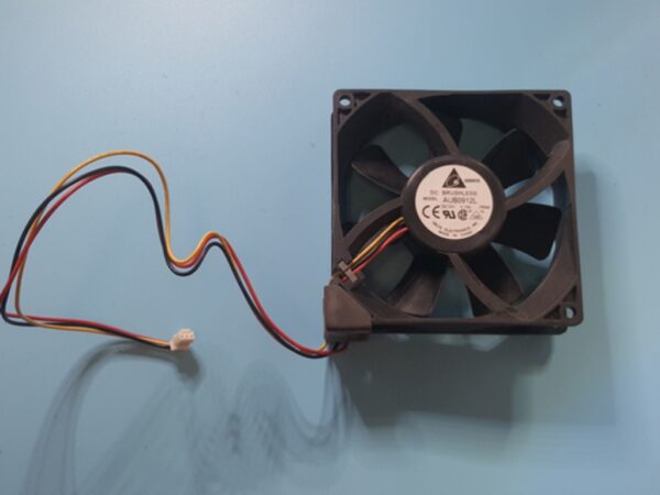 Delta AUB0912L Fan